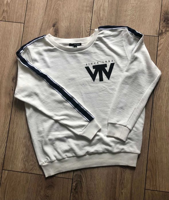 Biała bluza z nadrukami Tally Weijl