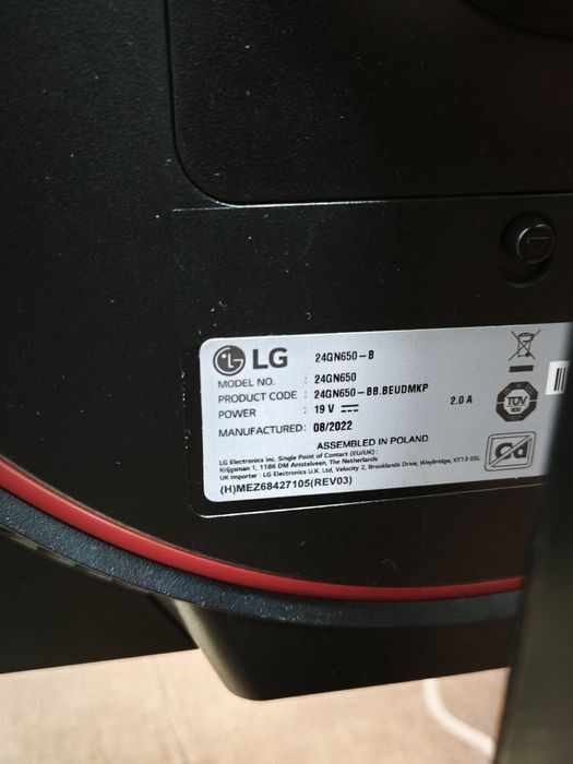 LG ULTRAGEAR IPS monitor 24 ́ ́ 16:9 FHD 1MS 144HZ HDMI DP