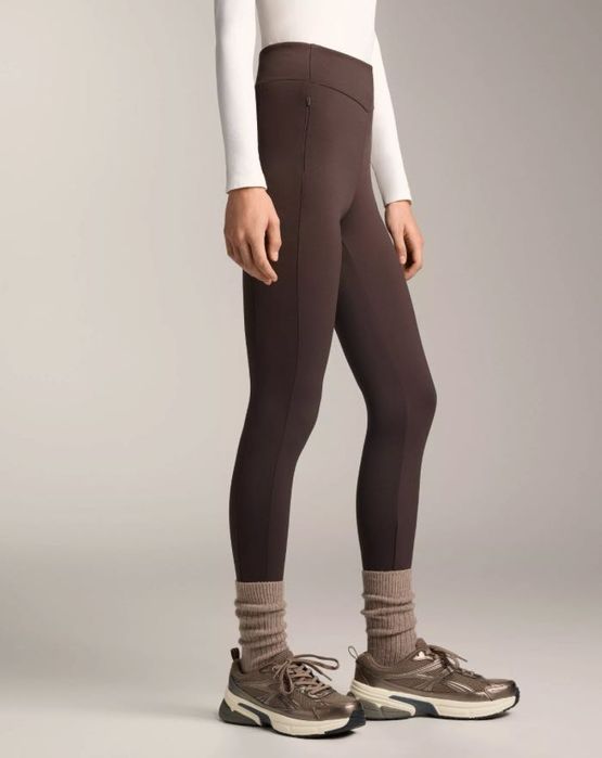 Лосини на лісі від Oysho