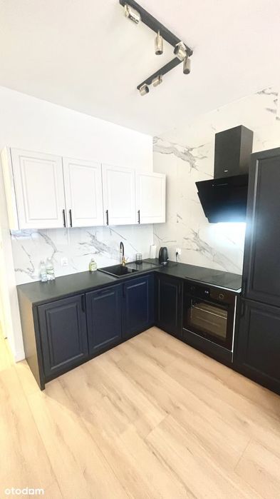 Mieszkanie 3-pokojowe w Gdyni -balkon, parking , winda.