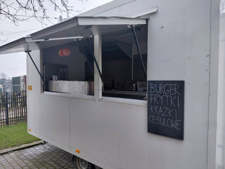 Wynajem przyczepy gastronomicznej