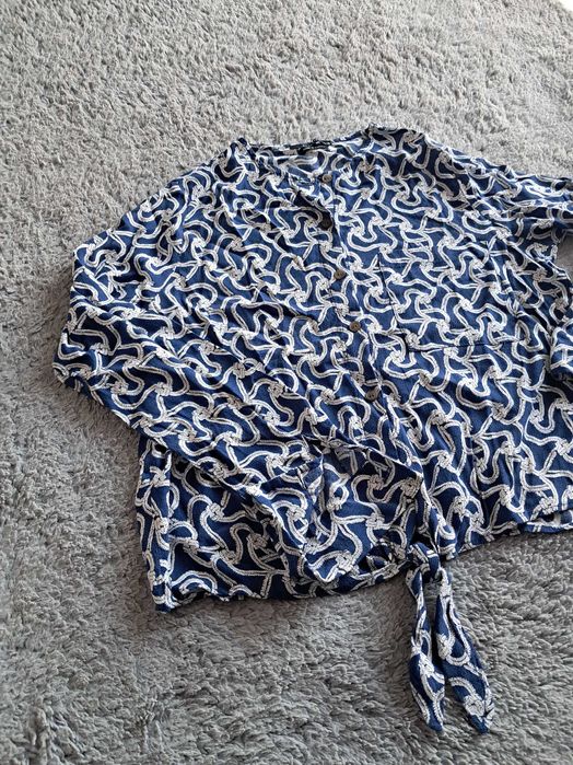 Bluzeczka Reserved  wiazana