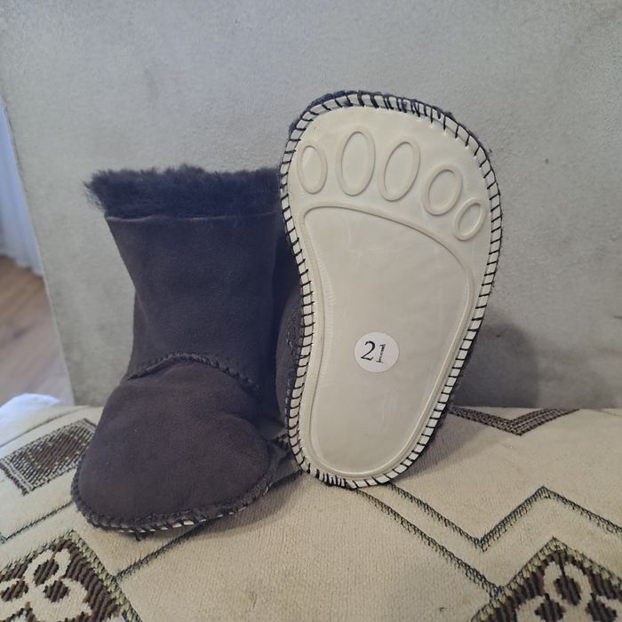 Взуття для немовлят 11-14-21 розмір