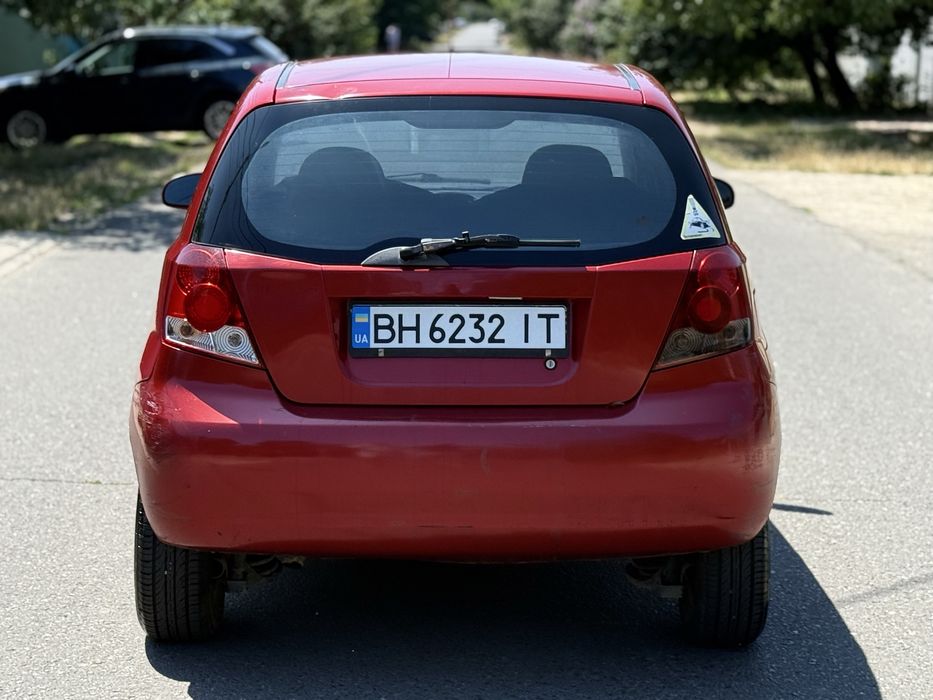 Chevrolet Aveo 2006 1.5 Газ-Бензин