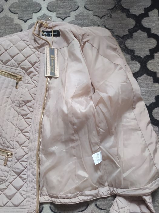 Kurtka wiosenna pikowana beżowa z kieszeniami Metrofive