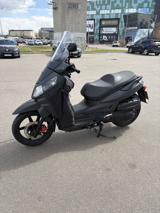 Продам максіскутер SYM Citycom 300i (2016)