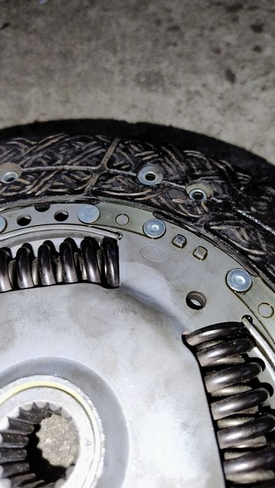 Диск зчеплення Пежо 206 ,1.6 дизель, 2007 рік випуску. Як новий