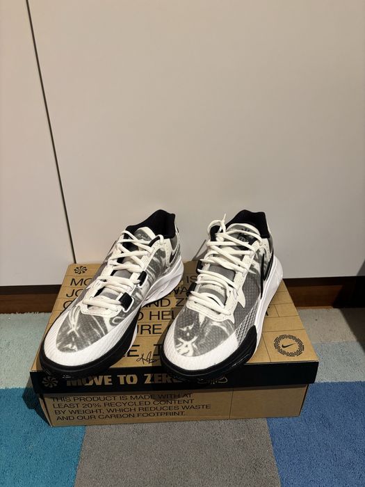 Buty do koszykówki Nike Kyrie 8