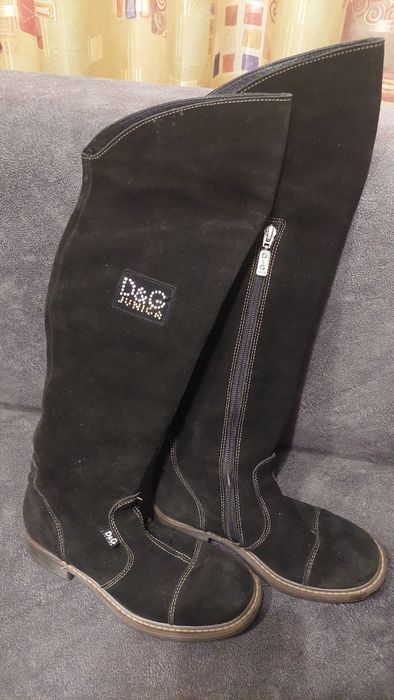 Чобітки на дівчинку