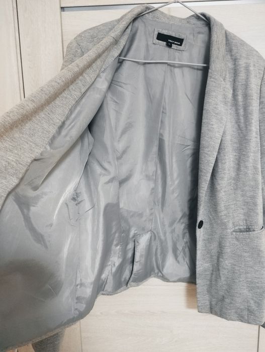 Трикотажний жіночий піджак