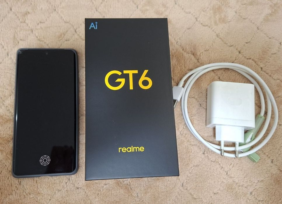Realme gt6 Snapdragon 8s Gen3