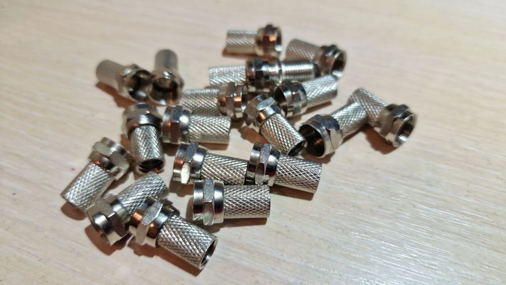 Набор F-разъемов для ТВ кабеля (19 шт.)