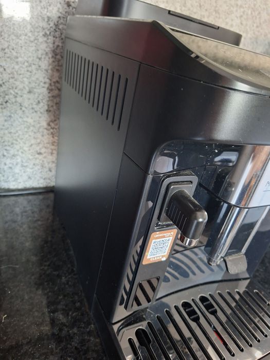 Maquina de café  delonghi