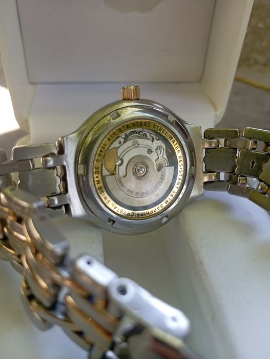 Часы Grovana миханика  Швейцария