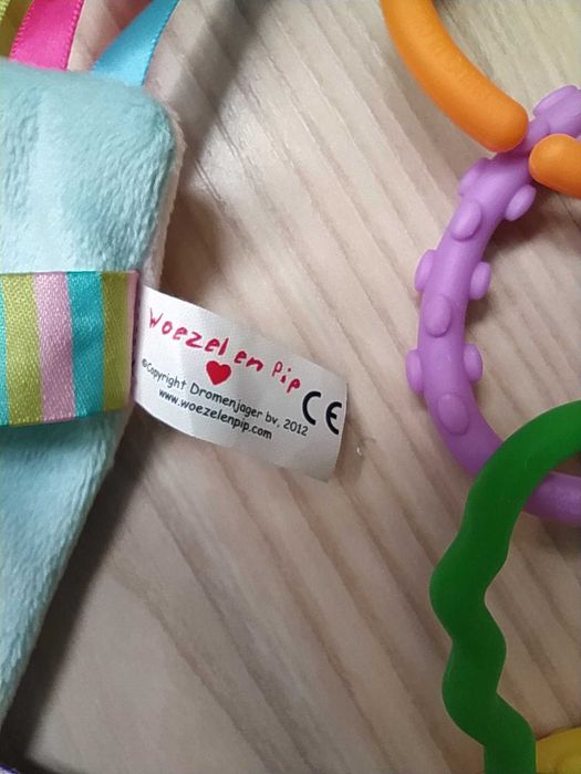 Розвиваюча іграшка Woezel en pip та кільця для підвісних іграшок