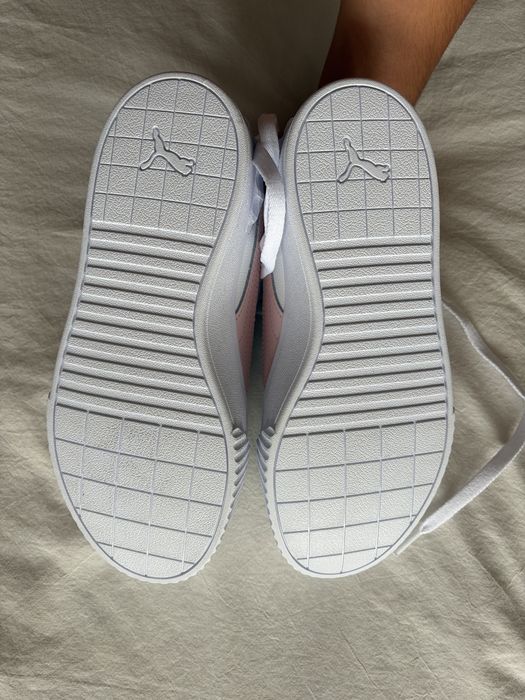Sapatilhas Puma Carina Lift Branco e Rosa Tam. 35.5 Novas com Caixa