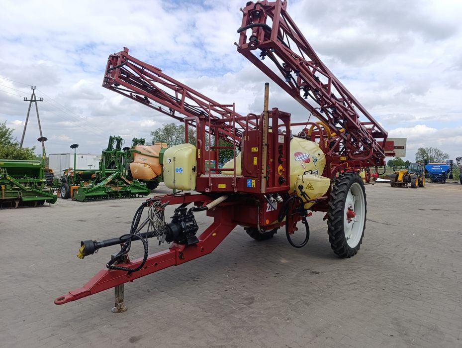 Opryskiwacz Hardi Commander 2200l 21m