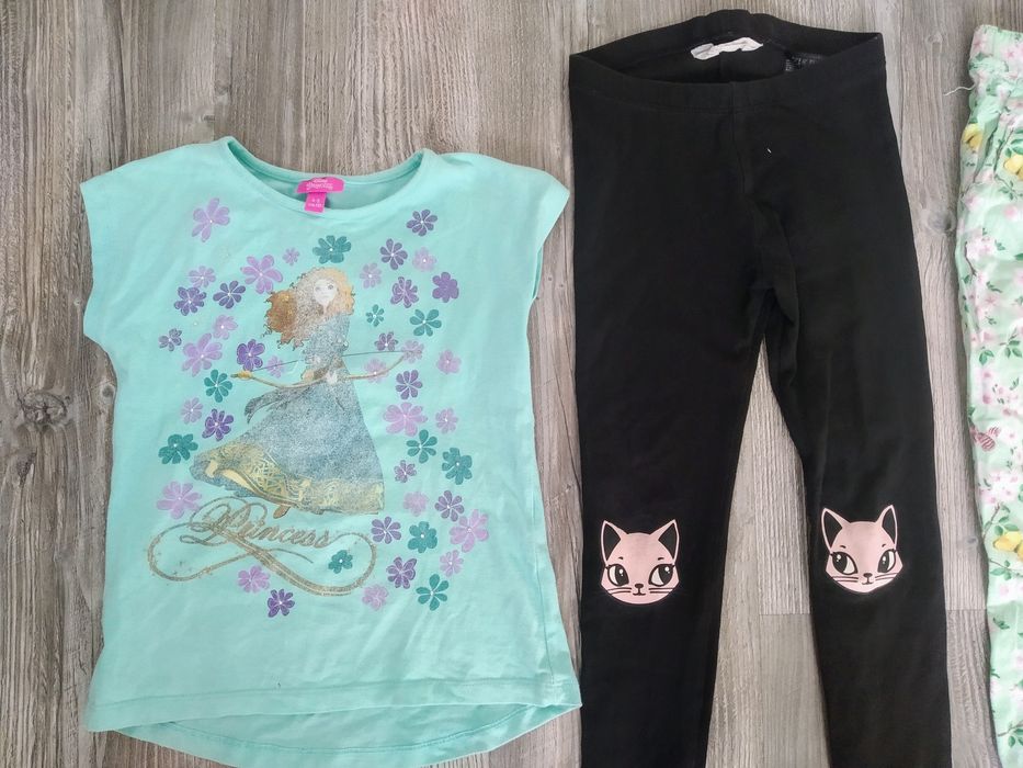 Zestaw ubrań H&M legginsy sukienka disney merida rozm.110