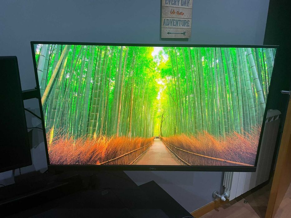 Dell G Series G3223D 32 LED IPS QHD 165Hz G-Sync/FreeSync Premium Pro