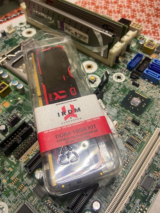 Оперативна памʼять IRDM by goodram ddr4 16gb kit 3200Mhz