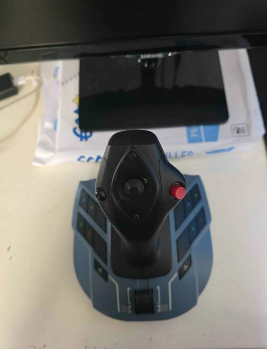 Vendo ou Troco Joystick Thrustmaster Airbus PC/XBOX