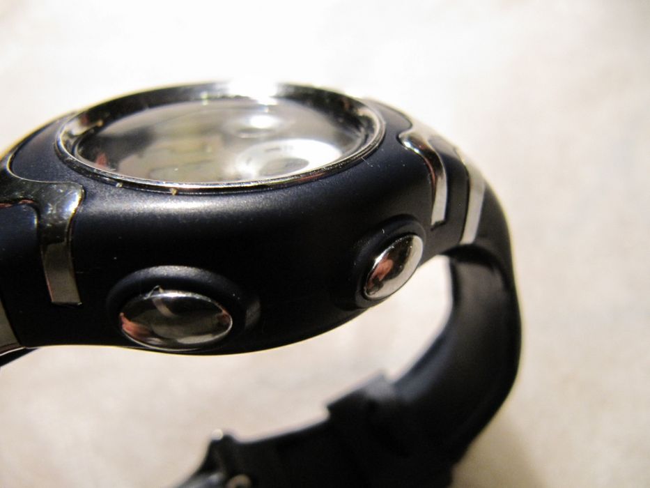 Часы электронные SLIMSTAR в ударопрочном корпусе, водозащита WR-30