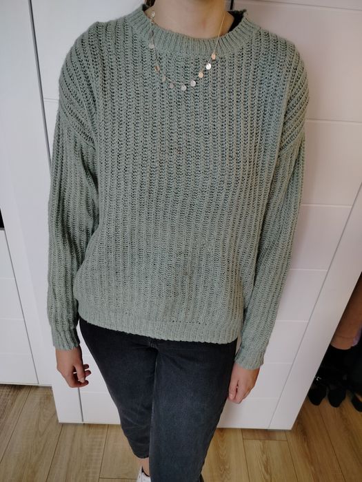 miętowy sweter oversize S house pleciony z dzianiny akrylowy