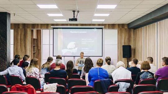 Коворкінг. Оренда конференц зал погодинно, помісячно! Центр, Чернівці