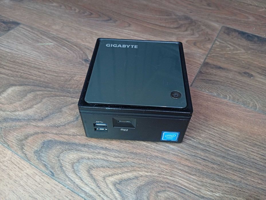 Міні ПК Gigabyte GB-BACE-3000