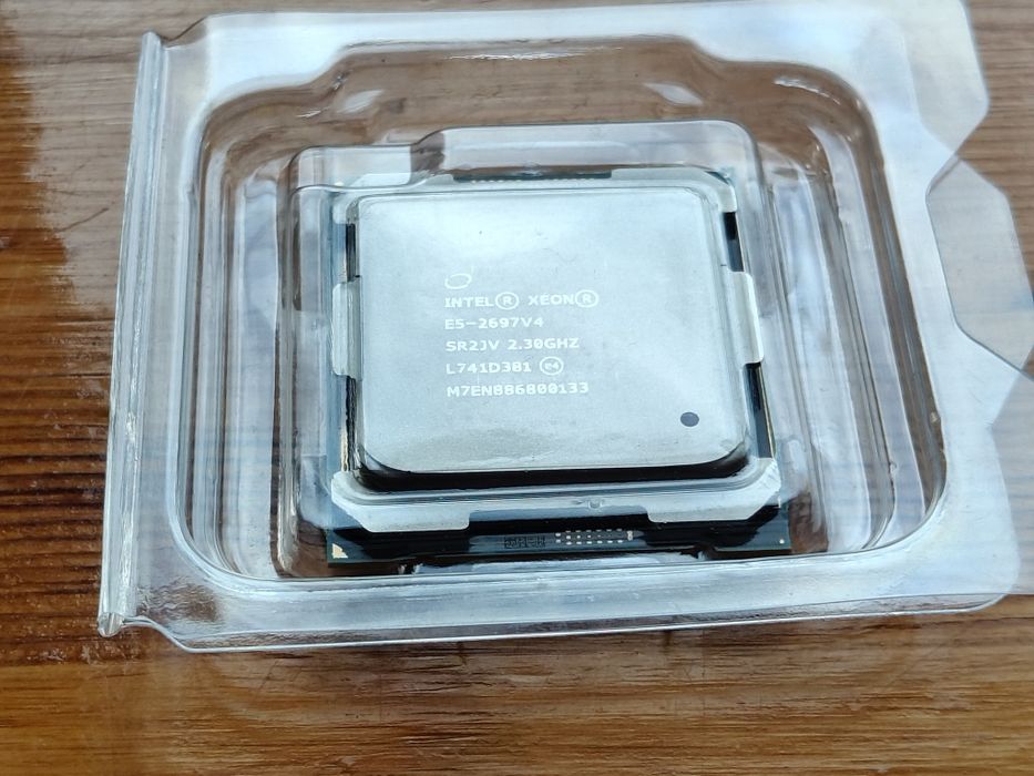 Intel Xeon E5-2697 v4