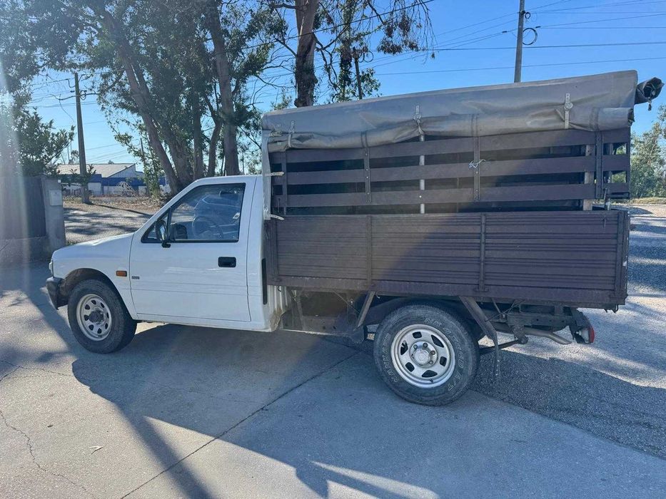 PICK UP - BEDFORD