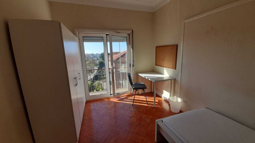 Quarto para arrendar, Polo da Asprela, próximo do ISEP