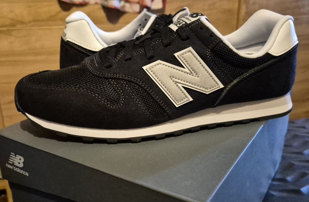 Tenis New Balance 373 original em cinza n 46.5
Novos a estre