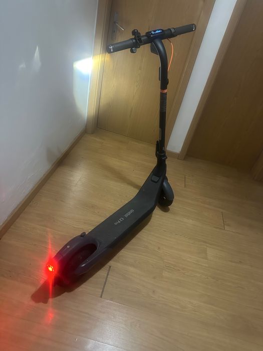 Ninebot e2 pro.