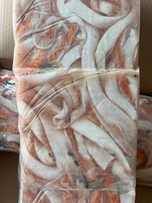 Заморожені черевця атлантичного лосося (брюшка лосося)