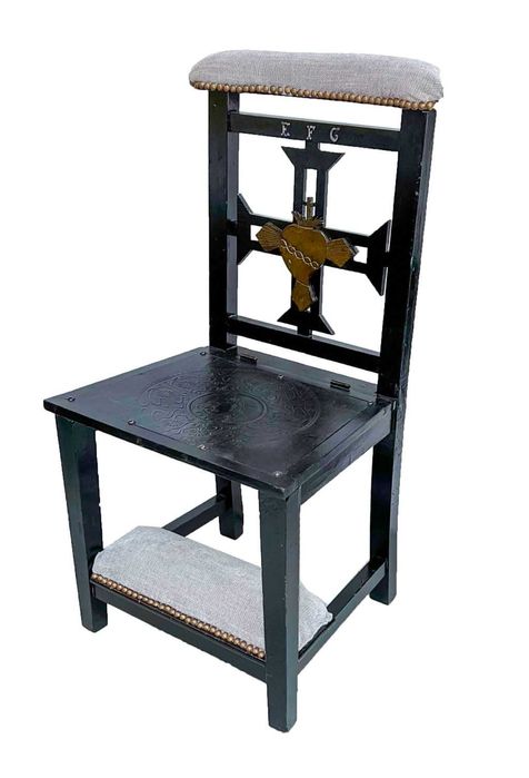 Genuflexório Antigo