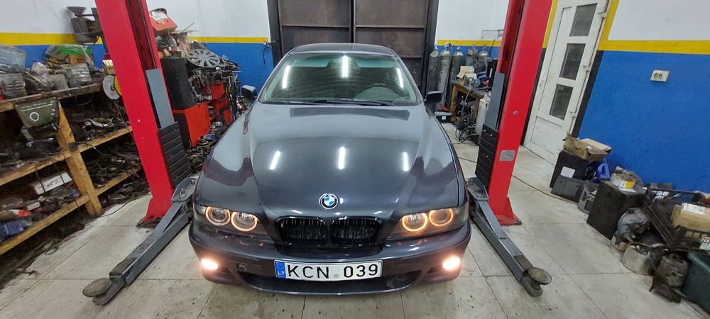 Продам BMW 525,.