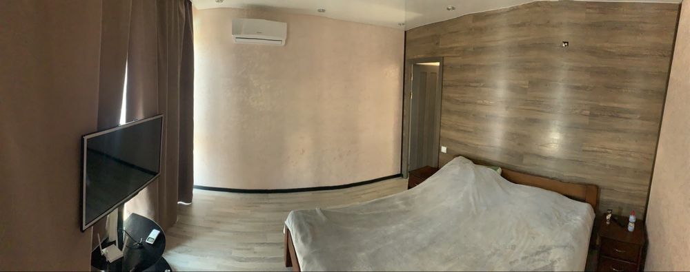 Дом- дача в первой линии моря. Грибовка.