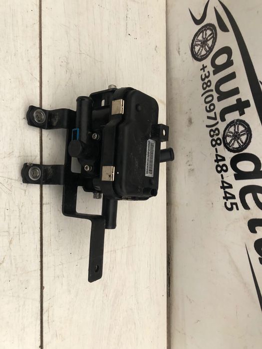 Насос водяний Hyundai Kona EV помпа кона 25660k4500