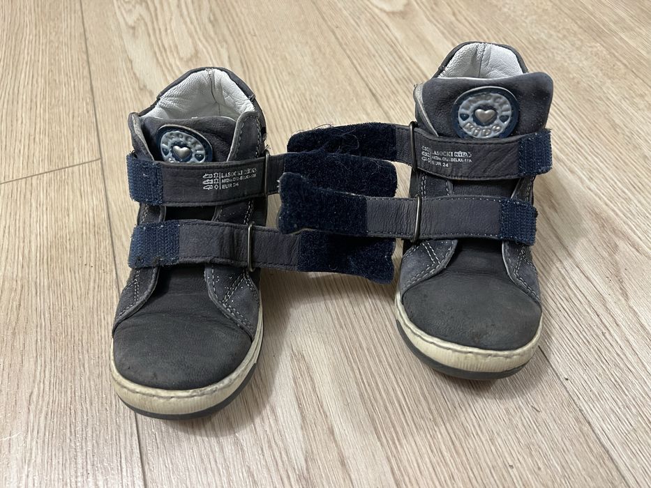 Хайтопи черевики ботинки сапоги кеди кросівки на дівчинку Lasocki 24