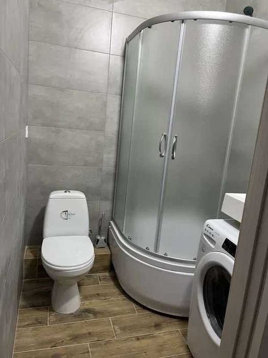 Здається квартира-студія в ЖК "Караваєві Дачі"