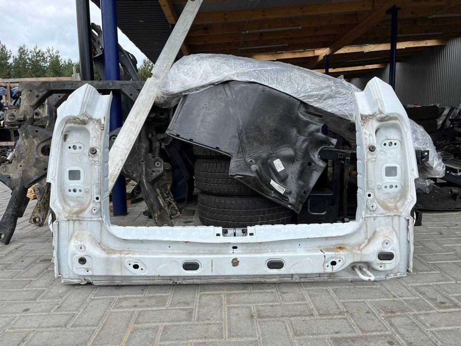 Панель задня четверть Renault Dacia Duster 1 (2009-2018)