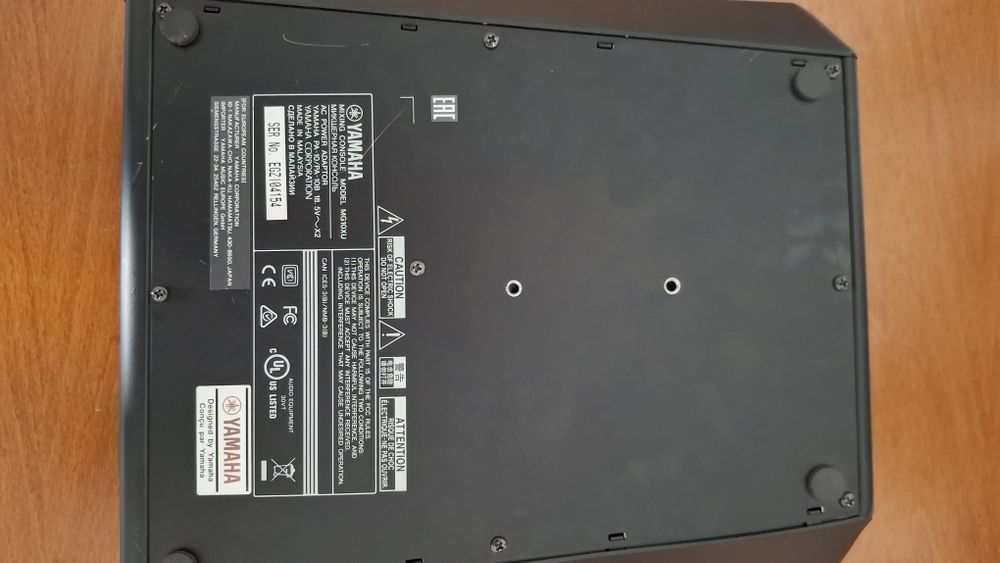Mesa de mistura Yamaha MG10XU Profissional USB
