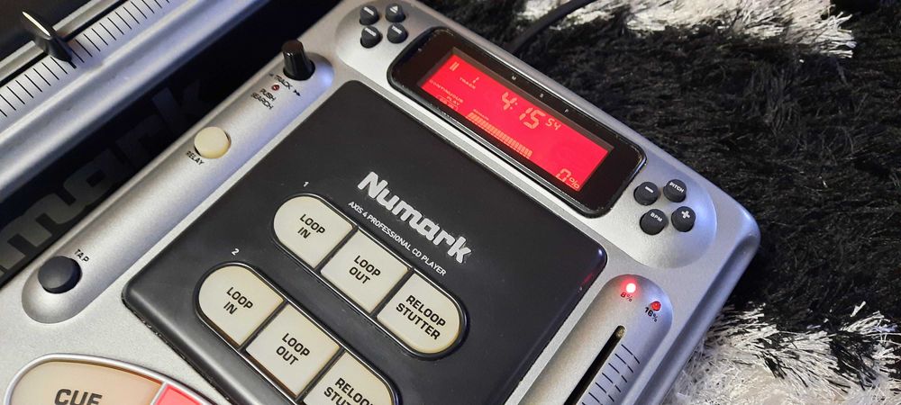 Numark Axis 4 Professional CD Player - 2x Leitores CD DJ Numark Axis 464751958345091120