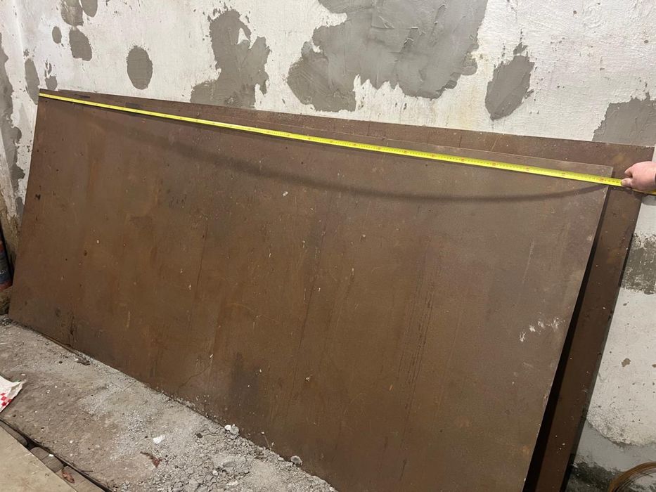 Лист 1.3×2.80×3 два шт.вартість 2000 гр.