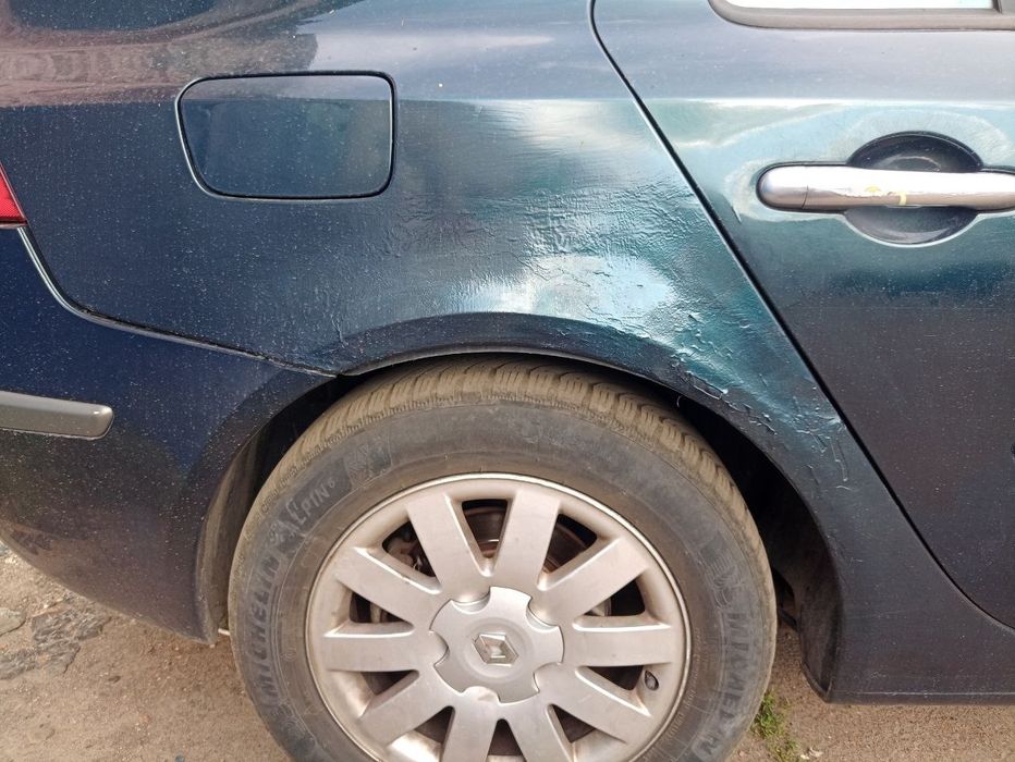 Renault Laguna Рено Лагуна
