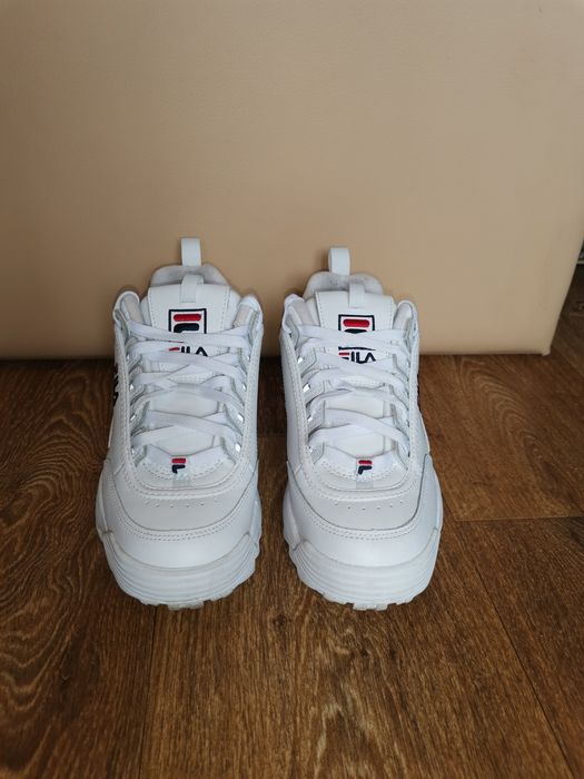 Продам Фірмові кросівки Fila - Оригінал.