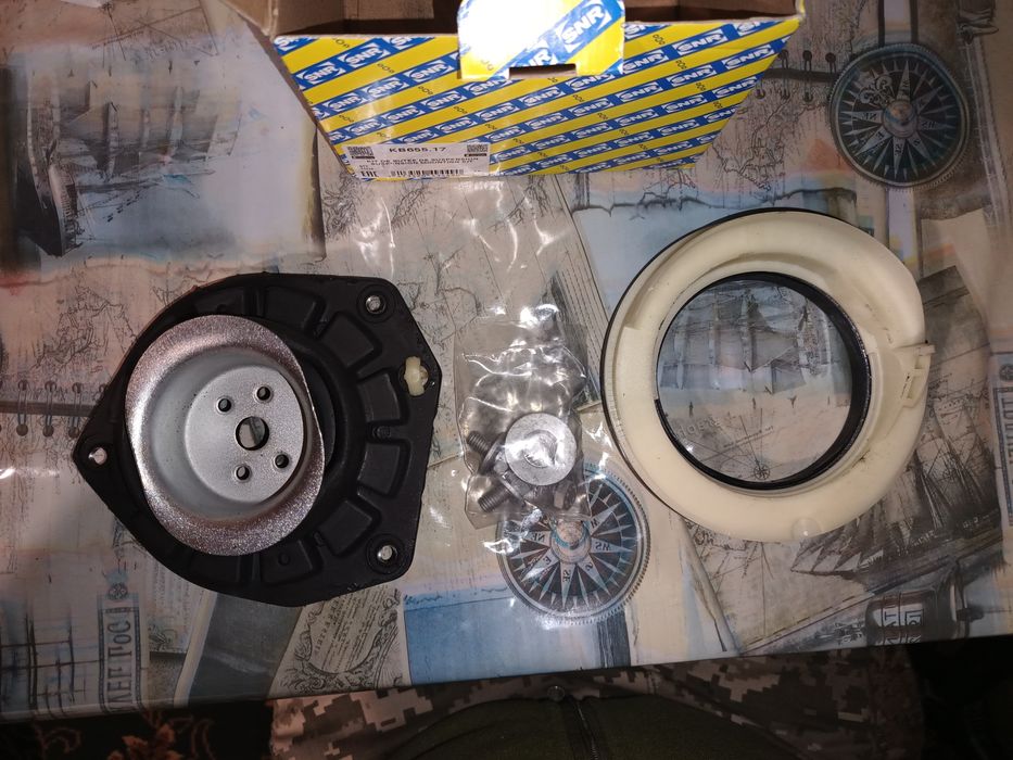 Опора стійки амортизатора+підшипник  Рено меган2,2 комплекта,нові.