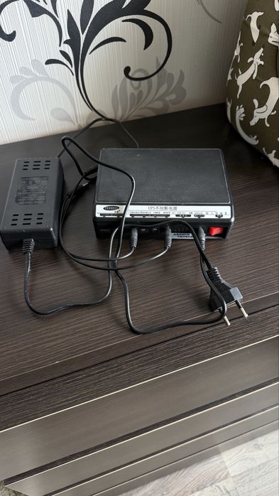 Потужний безперебійник для роутера UPS