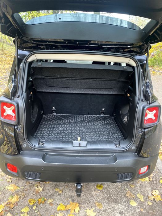 Продам офіційний європейський Jeep Renegade, не був у ДТП.